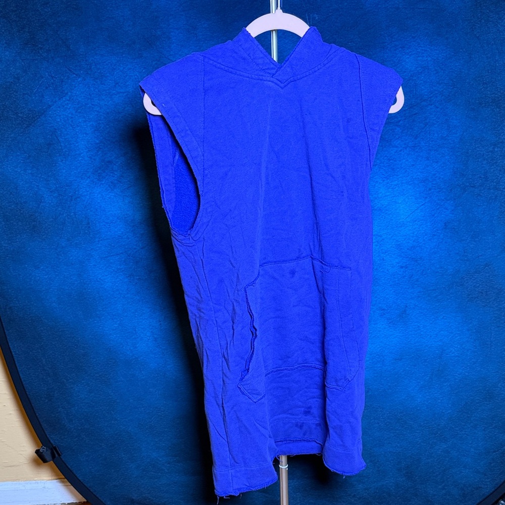 Sleeveless Blue Dress with hood
